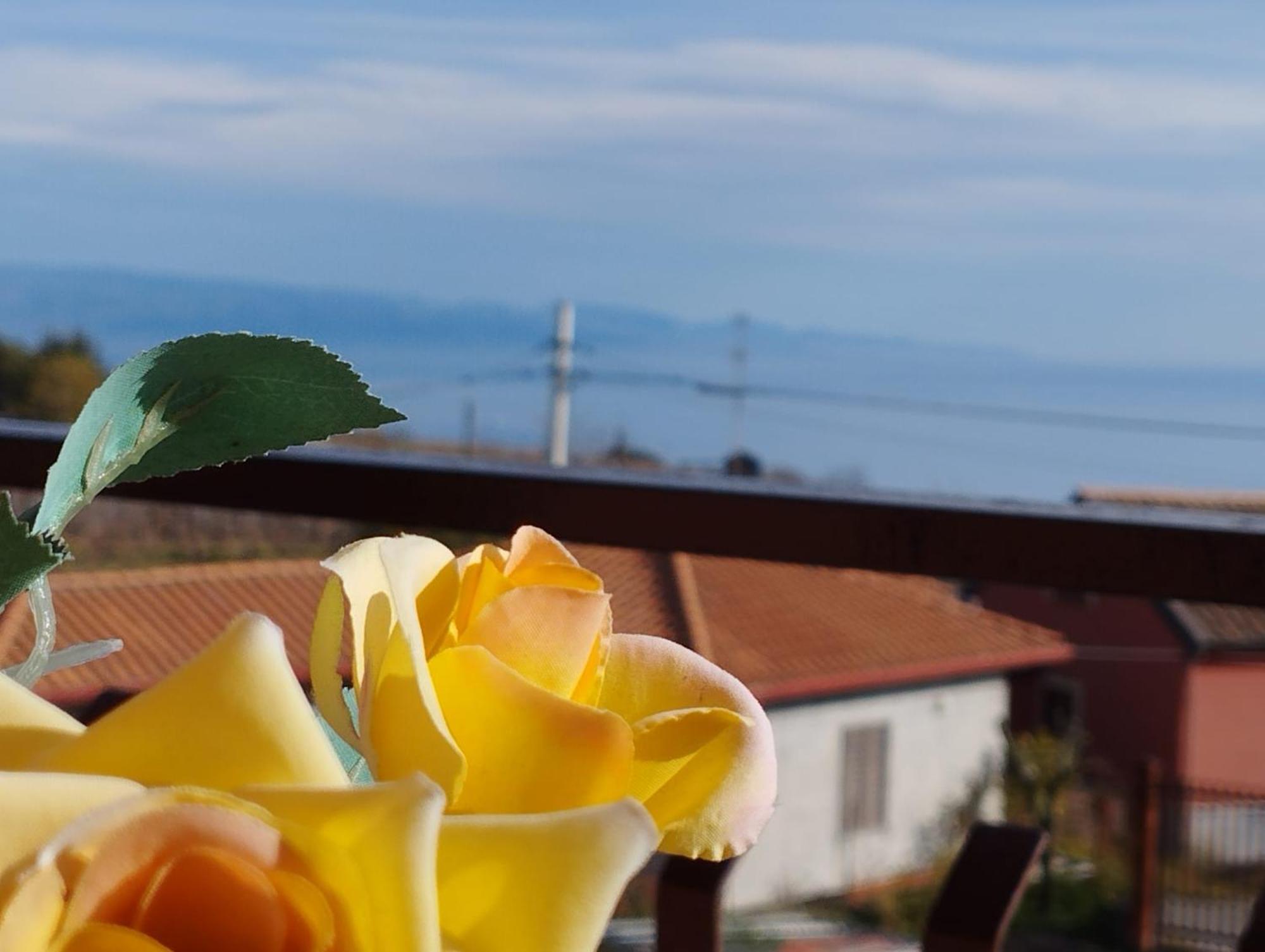 Petite Maison dell'Etna Milo Esterno foto